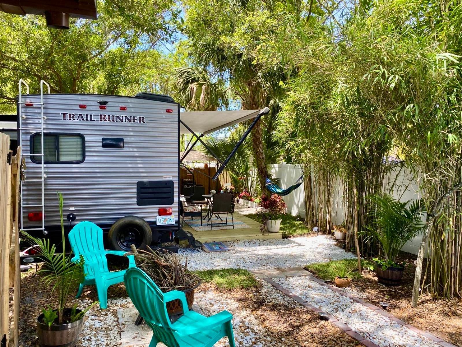 Rv Camper Paradise On The Wheels In Clearwater Beaches * Largo