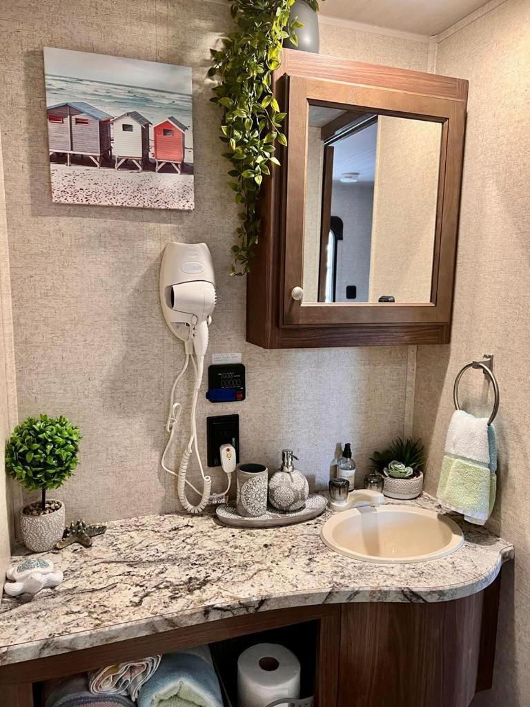Apartment Rv Camper Paradise On The Wheels In Clearwater Beaches Largo